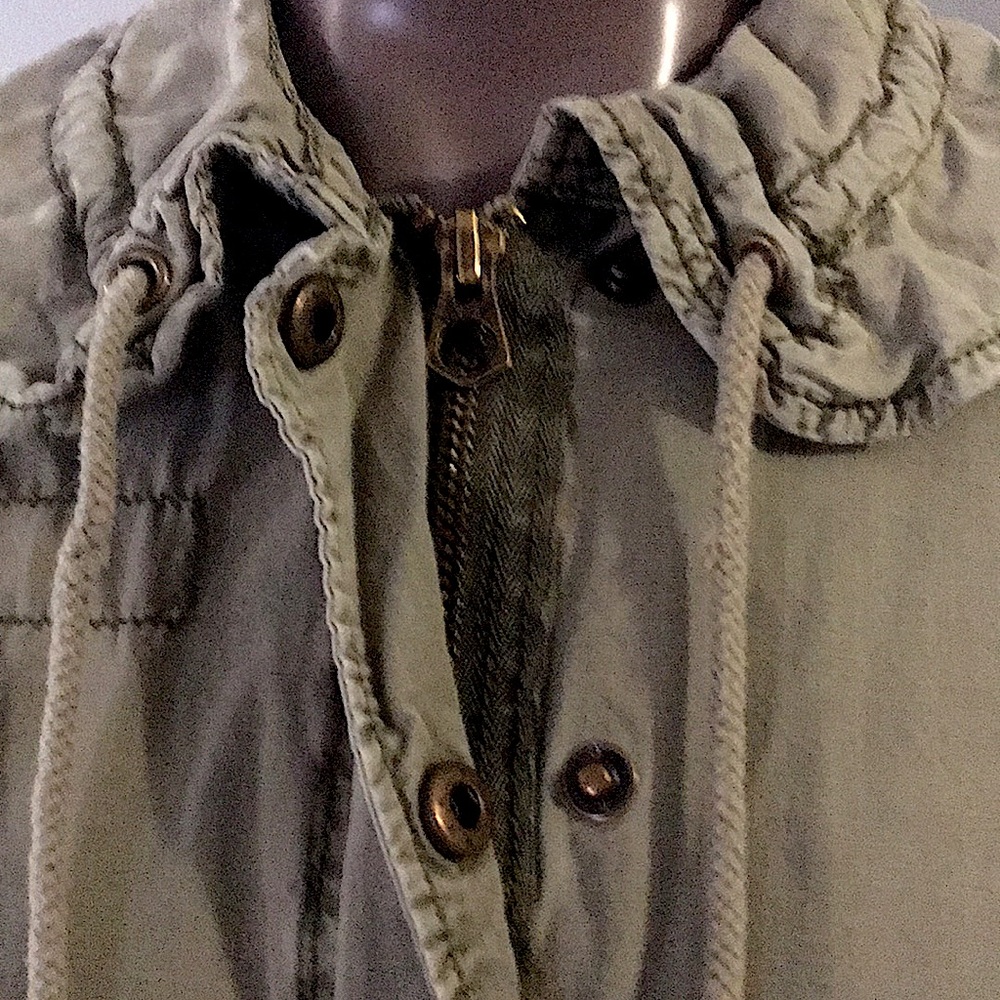 AE jacket - Picture 2 of 5
